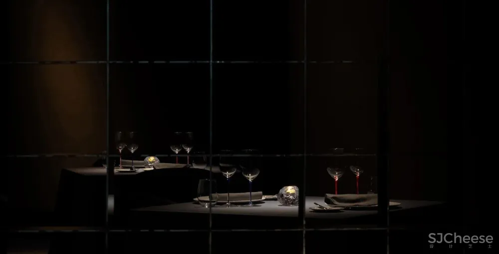 谢培河 隐藏在都市心脏的当代诗意