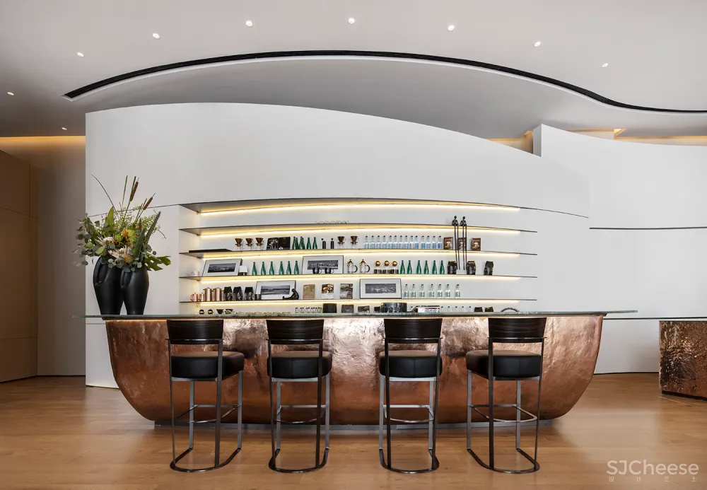 KOYI柯翊新作 | 一座城市的流动剪影