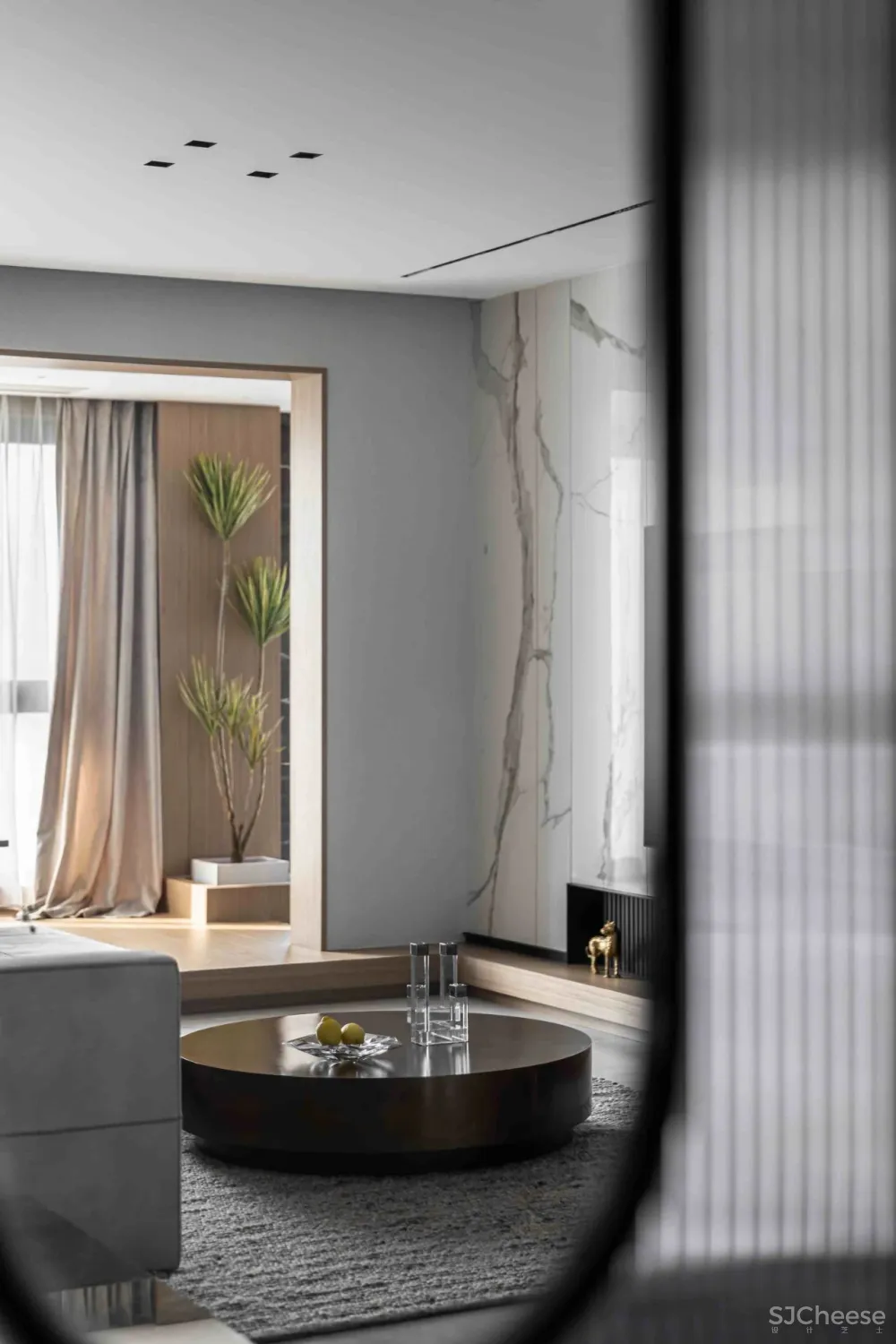 大理石 原木，80后业主的现代风四居室 花漾美作