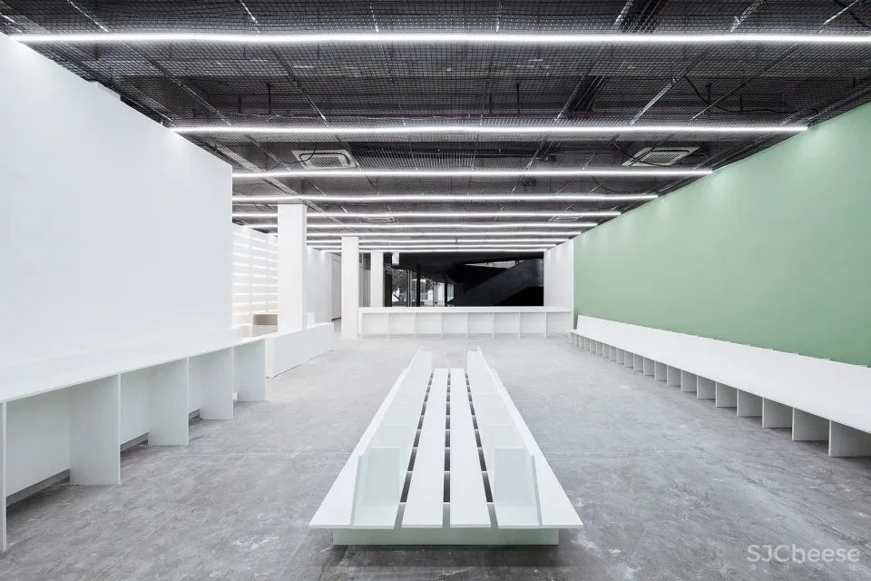 保持平衡与开放精神 上海西岸艺术咖啡厅-休息室