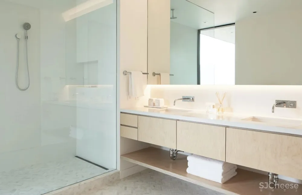 Montalba Architects 新作 390㎡现代风格半山豪宅