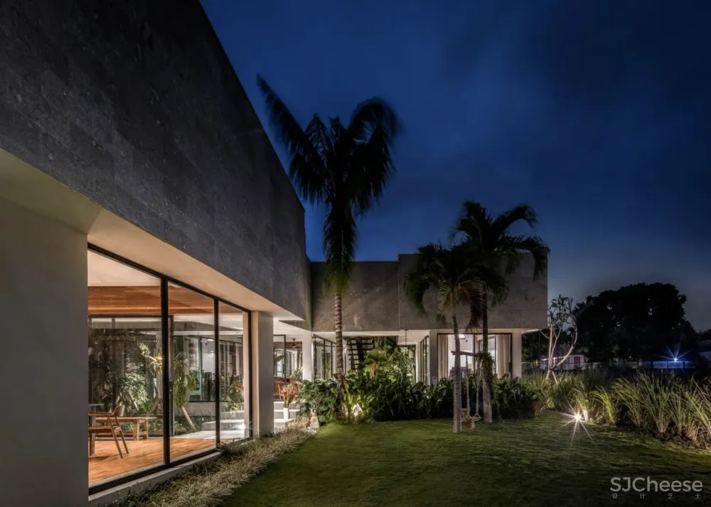 Alexis Dornier 隐匿于绿植之中 Flora住宅