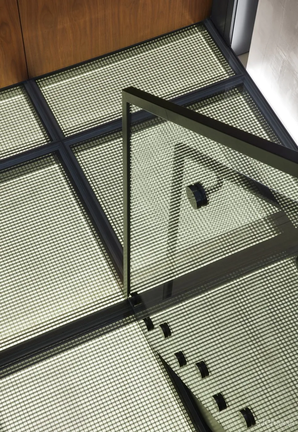 590㎡的顶层公寓,奢华也可以是一种 LOFT 范儿