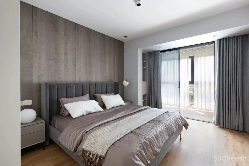 160㎡复式住宅，黑白灰 原木，打造素雅治愈的慢生活空间