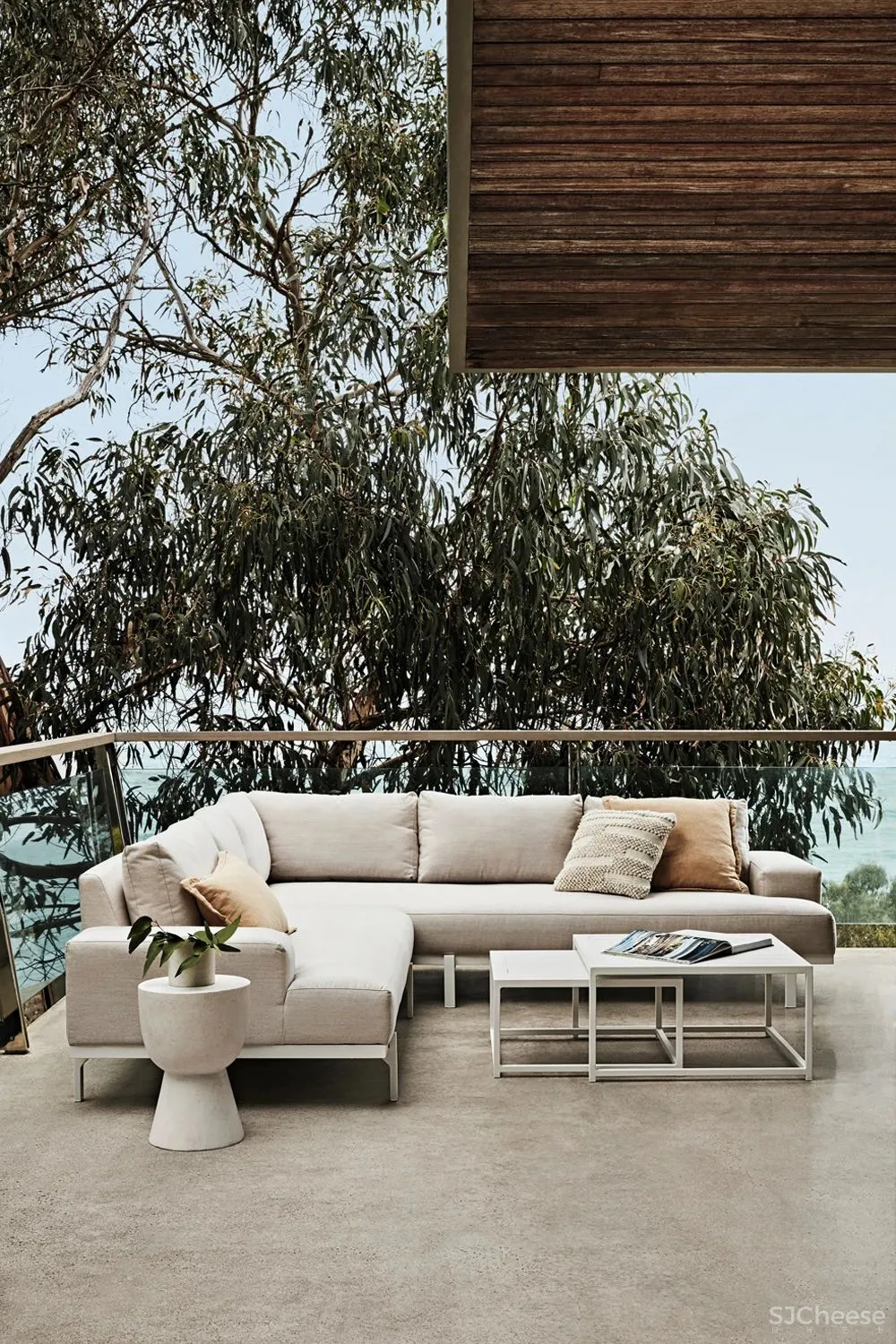 澳大利亚丛林中的Ocean House Rob Mills Architects