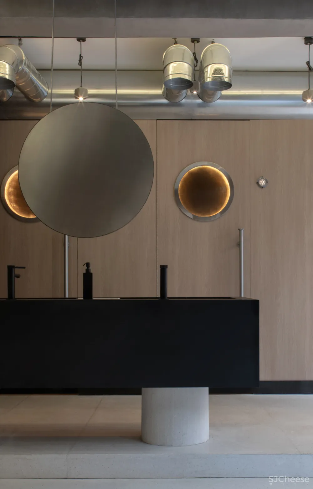 外物 × COZMINE集合店:The world is mine.