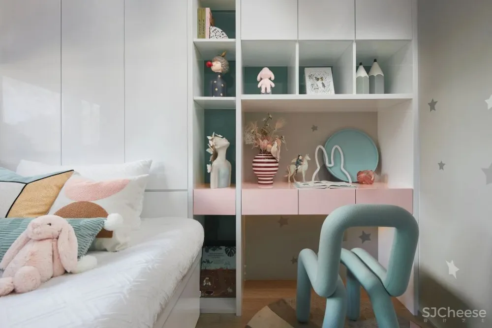 UMA伍玛 X 融创 融创中原文旅城样板间:当代艺术构筑生活之美