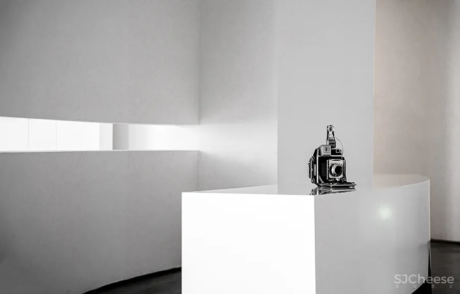 TTD本至设计 • 爱城影像空间|在叠进中传递爱的仪式感