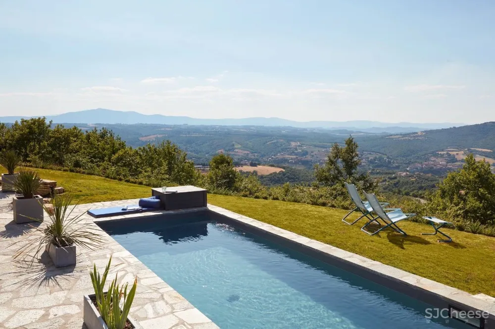 甄选国外优秀设计 Special Umbria:比利时融于自然的“观景”别墅