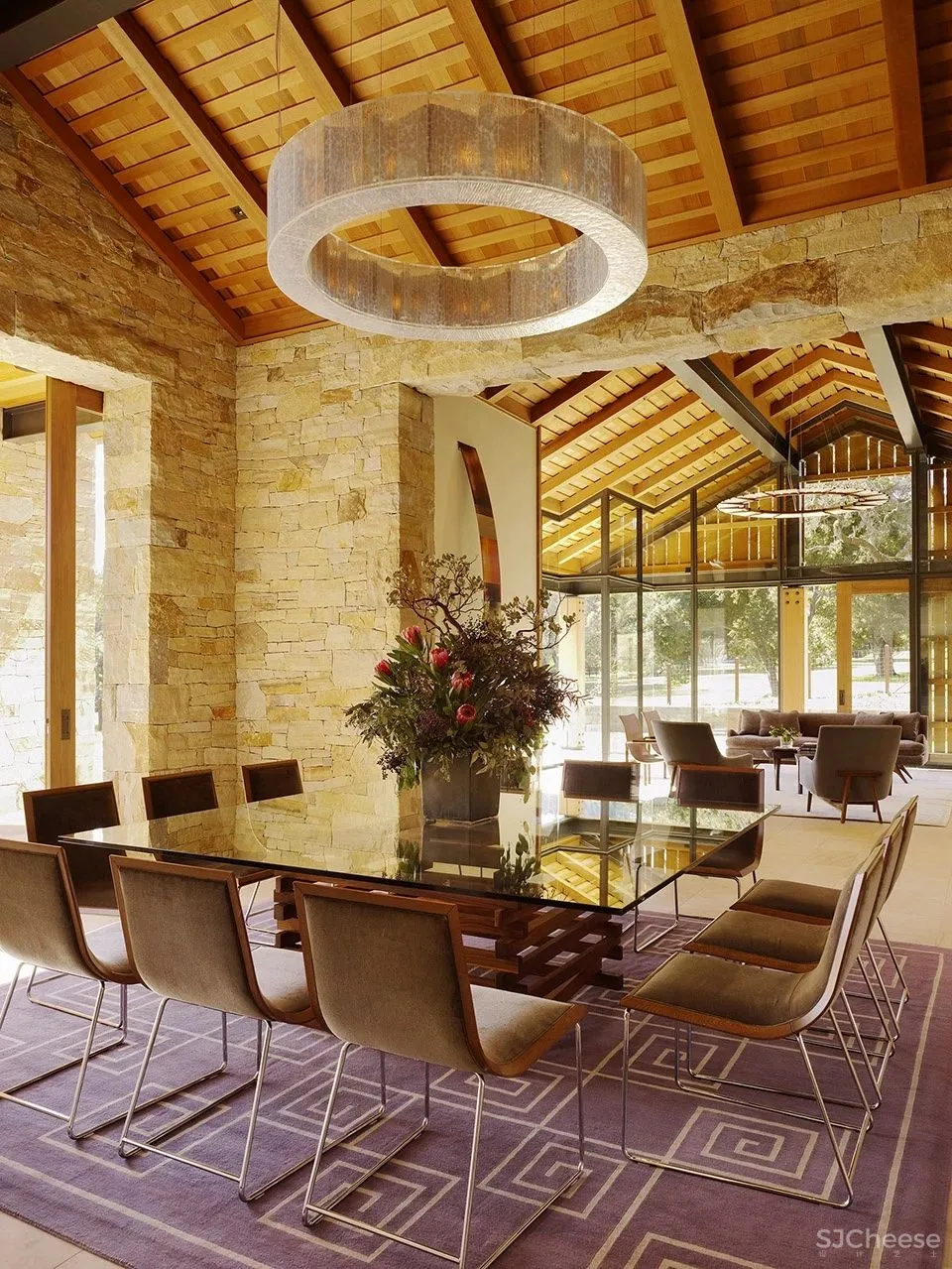 多样且互补的室内外生活体验 Mountain Wood乡村住宅 Walker Warner Architects