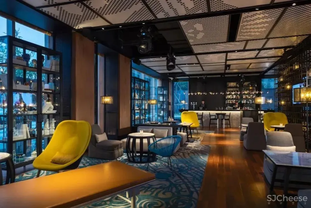 对标奢牌高定，国内这5家“大师级平价酒店”，1000元上下就能睡到