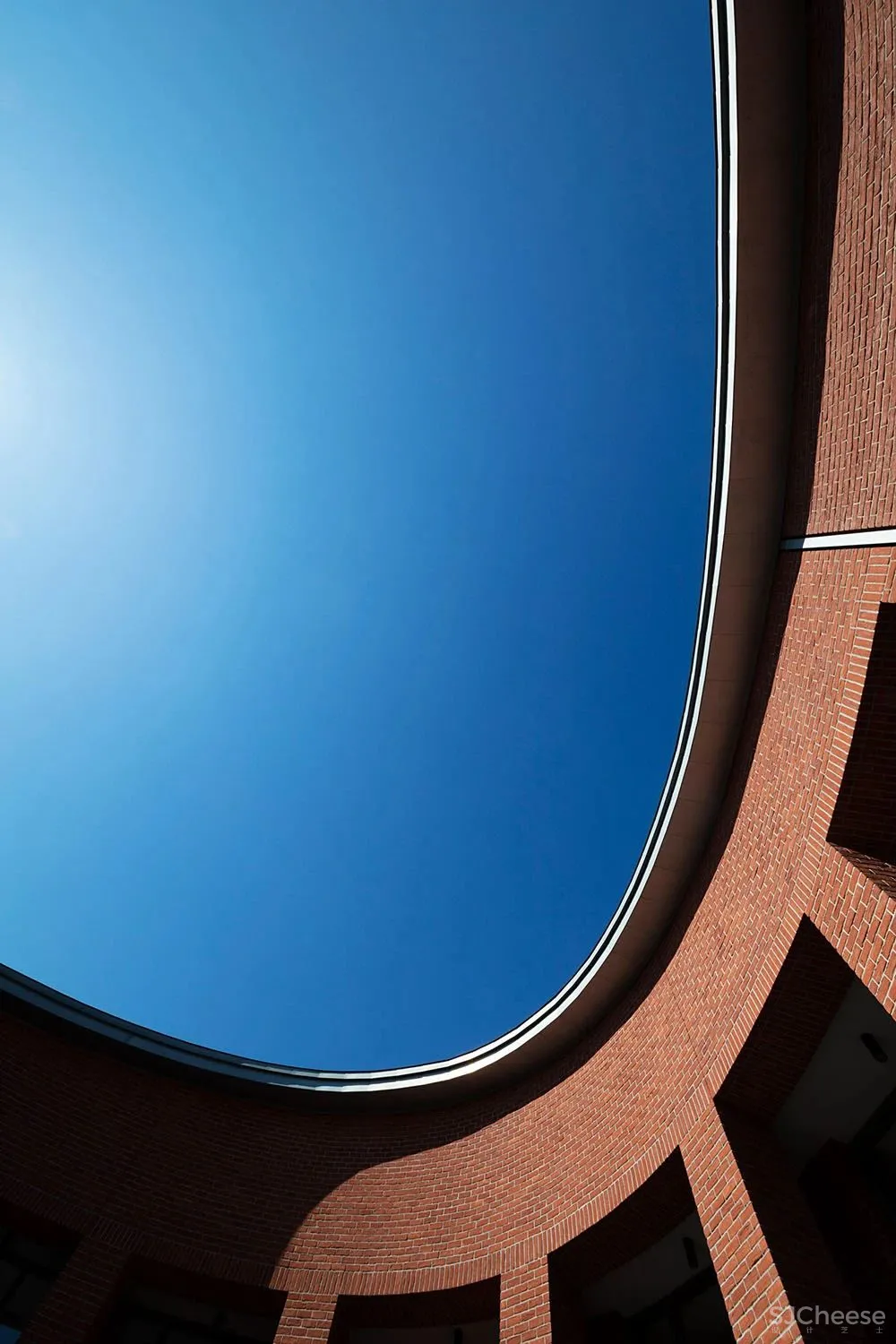 邀你走近神圣——传统教堂的现代回应