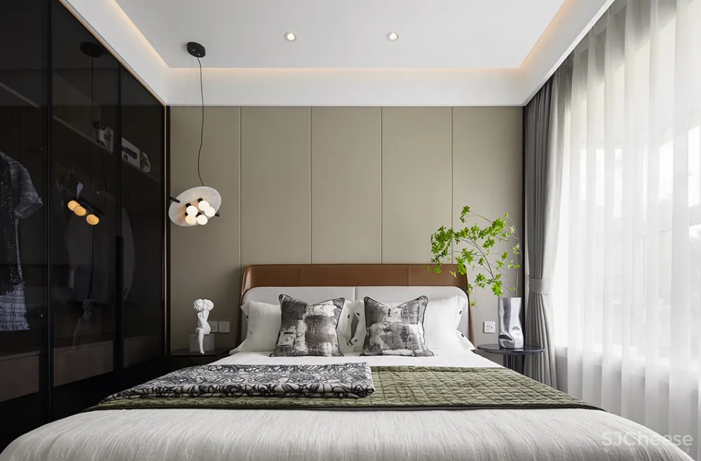 岳蒙：新年轻主义 自在如诗，潮趣入魂！