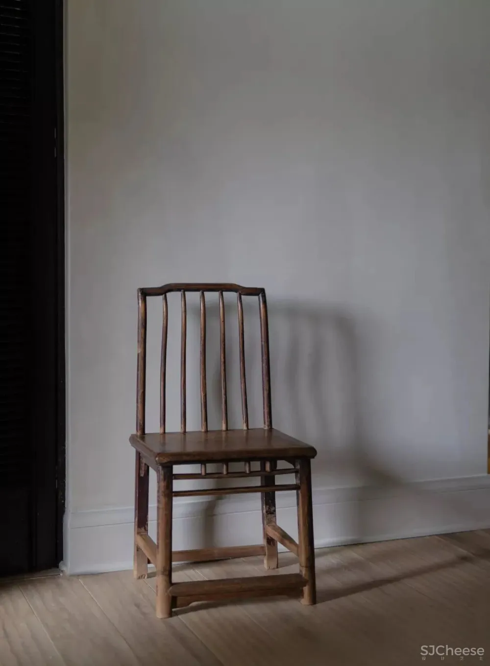 谢柯-既下山·重庆生活的复杂和冲突,都在这间院落“缴械投降”!