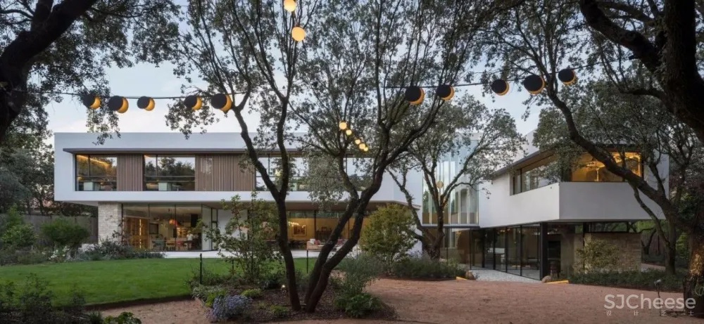 心灵归宿“玻璃海”私宅