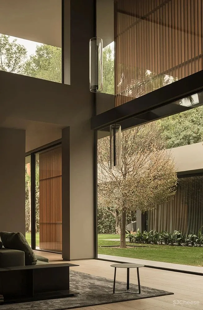 秋日花园别墅 Francesc Rifé