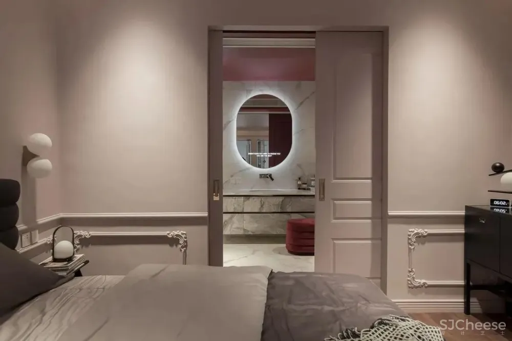 175㎡“职住一体”的家,旋转楼梯融入法式风情,装出大宅气度 吾隅设计