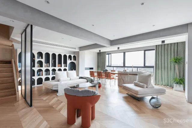 160㎡复式住宅，黑白灰 原木，打造素雅治愈的慢生活空间