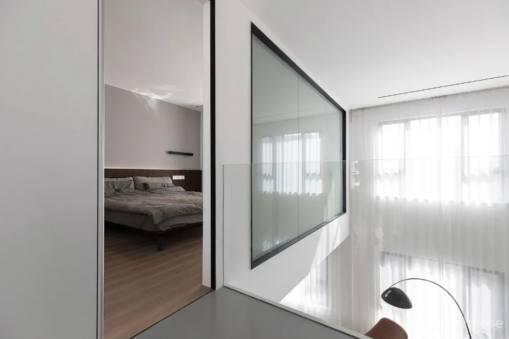 180㎡复式叠墅，打破边界拥有奢侈的生活尺度！