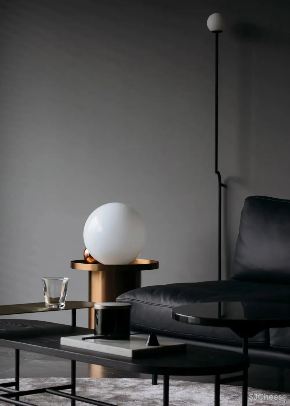 暗色调简约私宅，将时尚融入生活 Studio Periphery