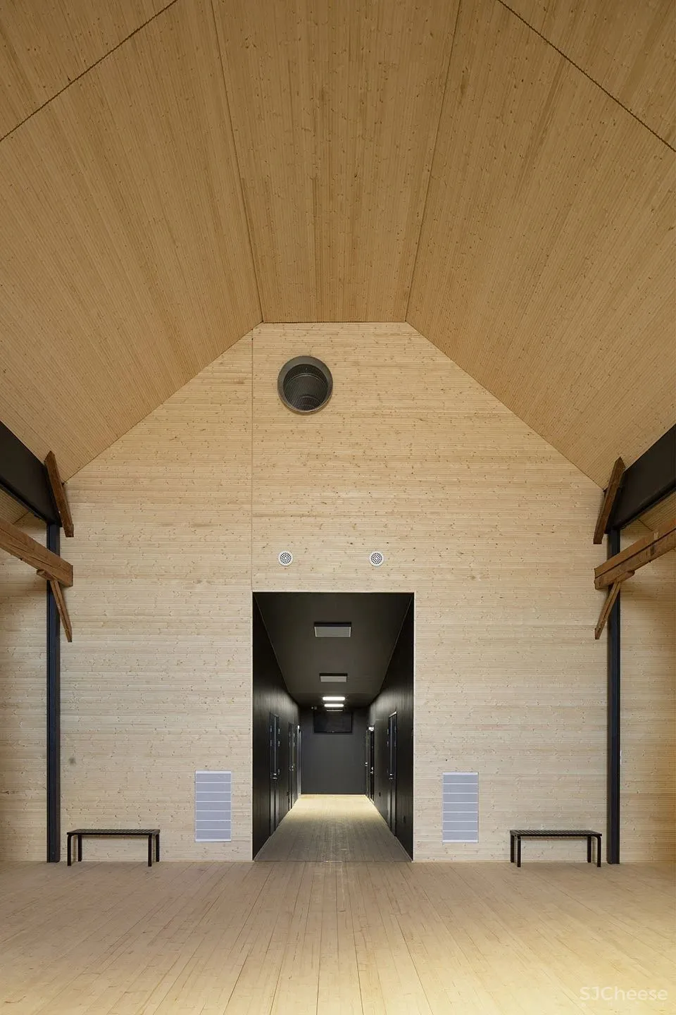 新作 Kalevan Navetta文化艺术中心 Hirvilammi Architects