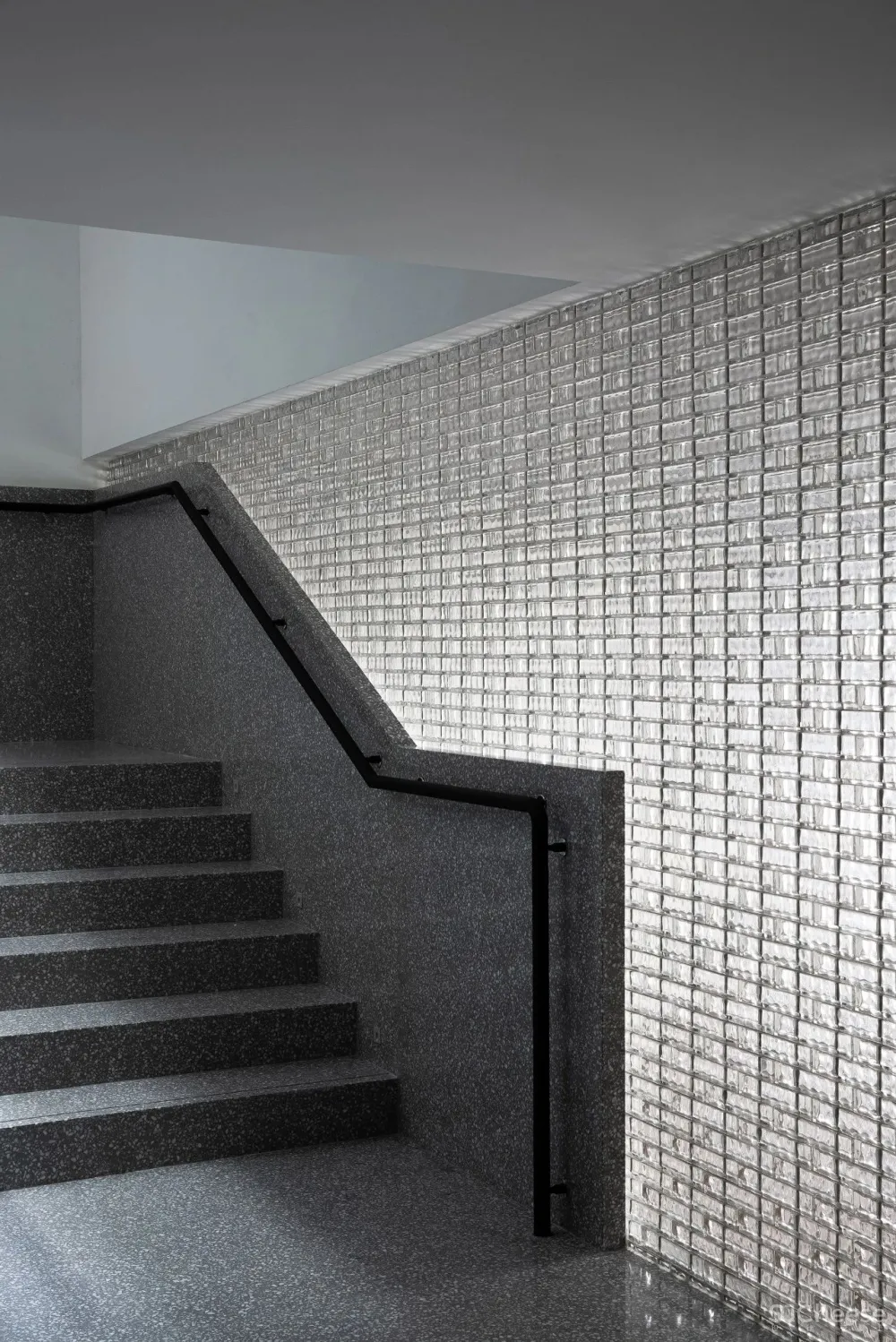 今古凤凰新作丨时间记忆,可容万物之所