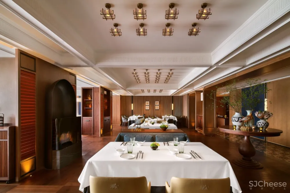 星作丨德坚设计新作:上海新荣记餐厅