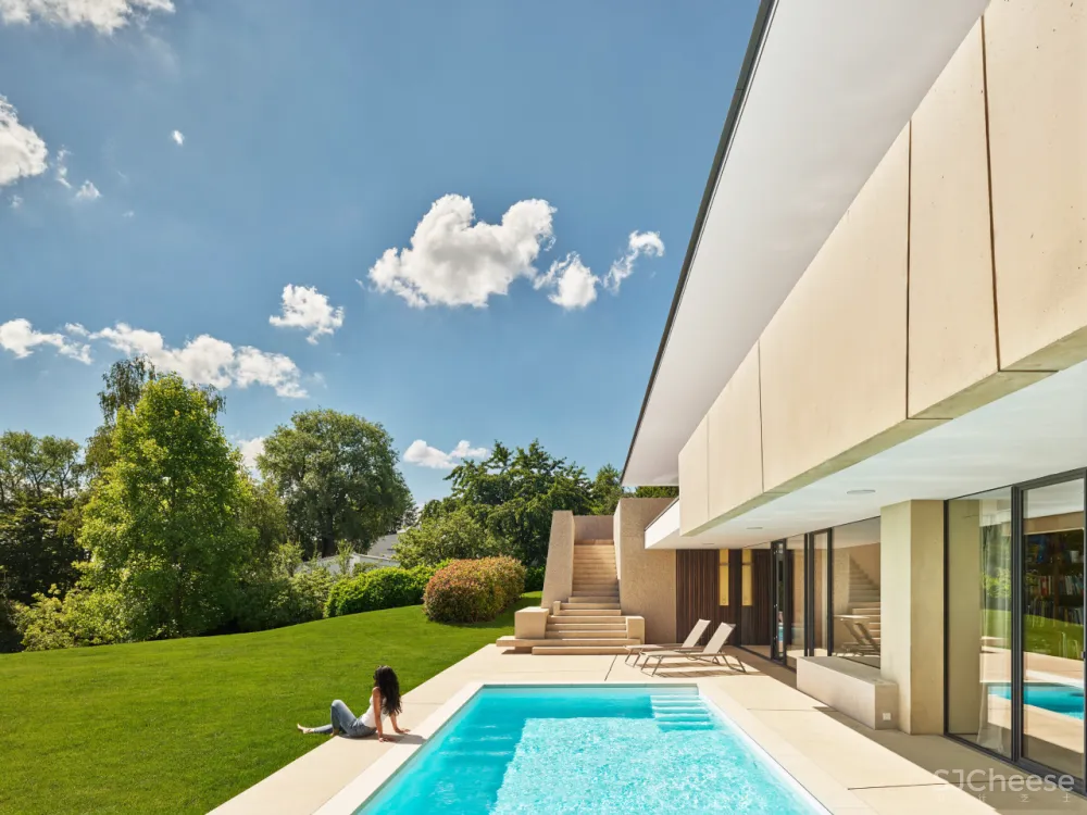 德国建筑师设计的别墅,混凝土又被玩出新花样