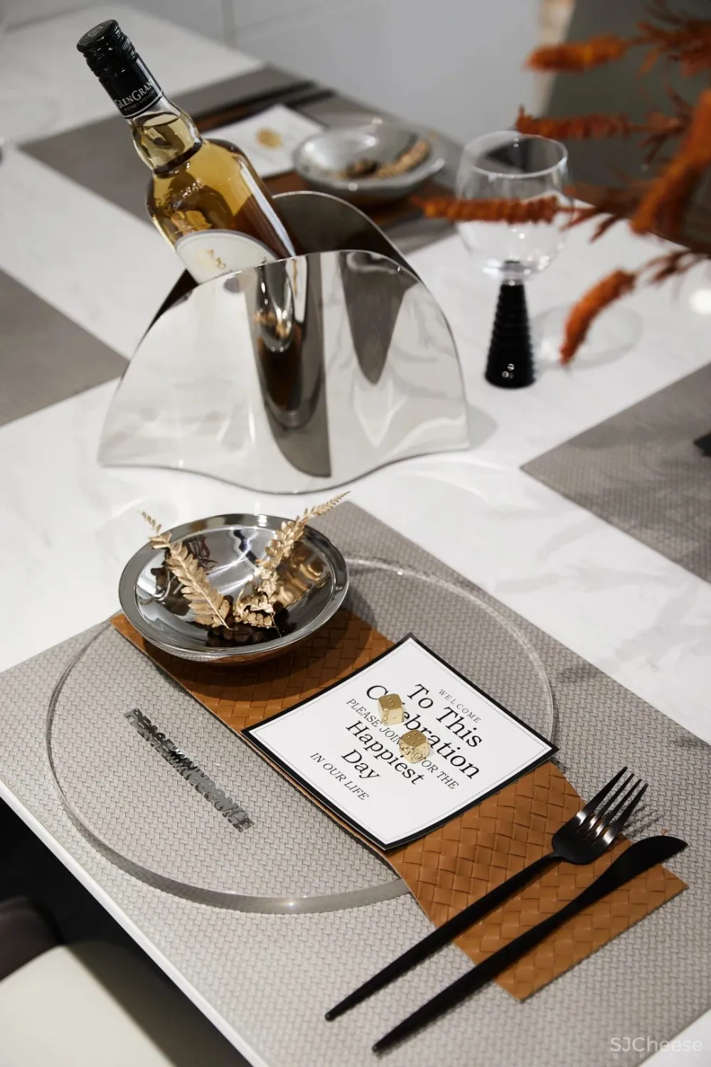 UMA伍玛 X 保利合集 观照内心,谛视生活!