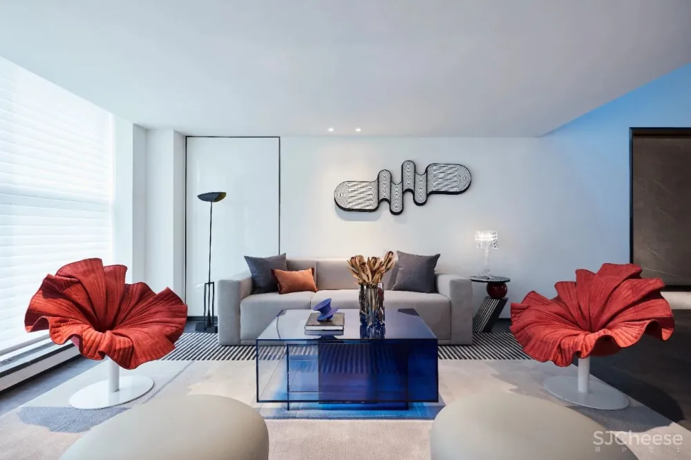 如墨设计|创意美学玩转空中Loft办公样板