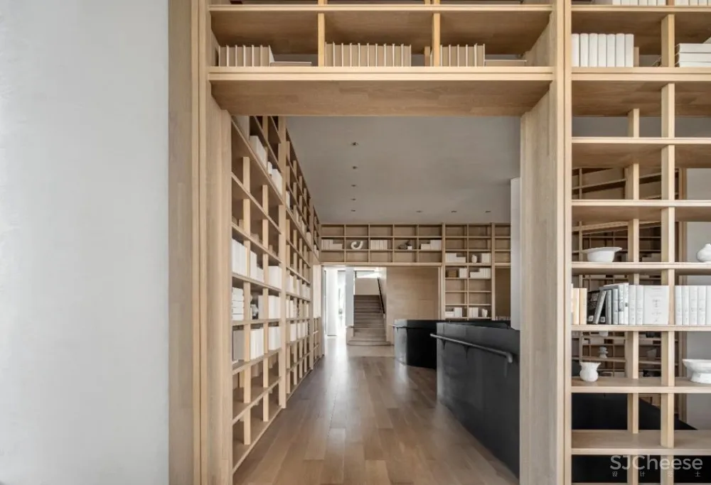 轶品·新作 尚壹扬 × 重庆阳光城·悦江山:天外飞来的洁净,恍如隔世