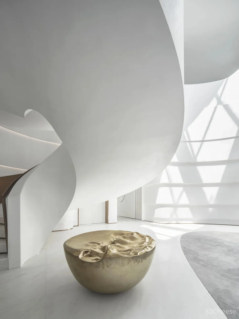 邂逅浪漫海岸，与这座售楼处一起乘风破浪丨斯库图拉