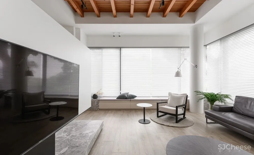 白色 原木色,一个简单又清爽的家!