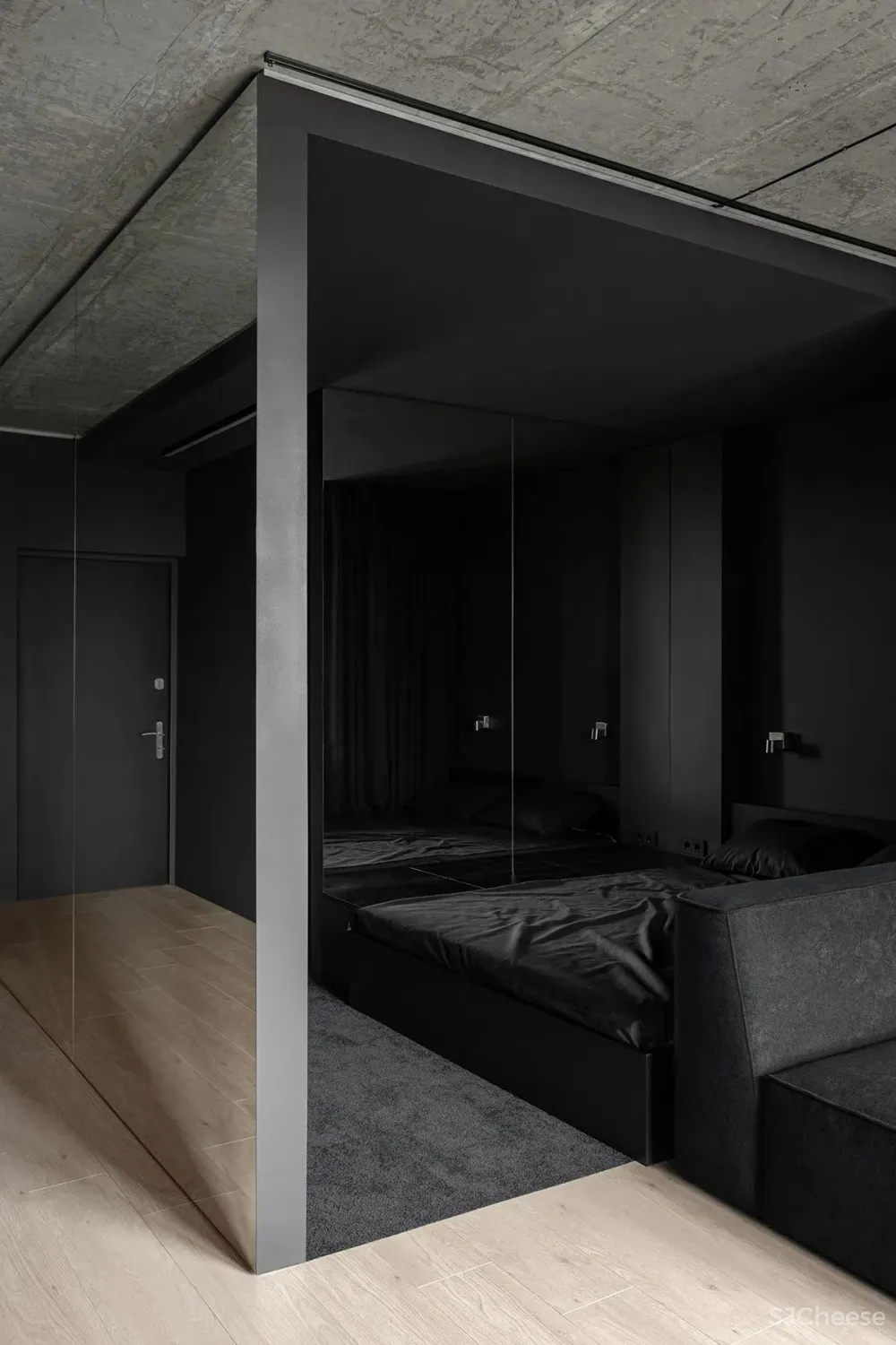 这个43㎡的黑色小户型,才是高贵冷艳的单身贵族豪宅!