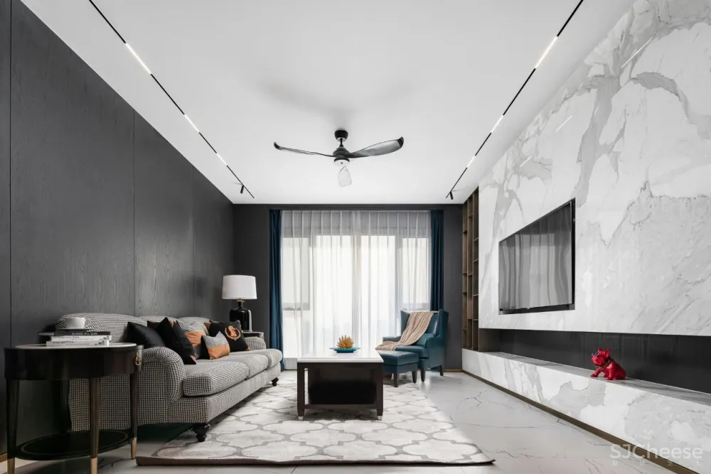 北京160㎡顶层复式带阁楼,装修花了300万,朋友看了都羡慕!