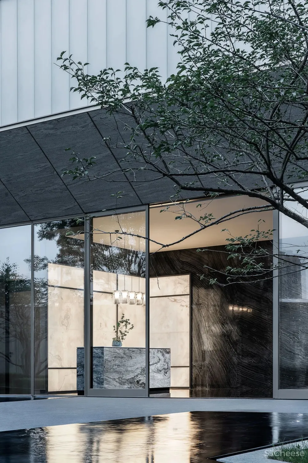 HWCD新作：不与岁月相争，静谧的世界！