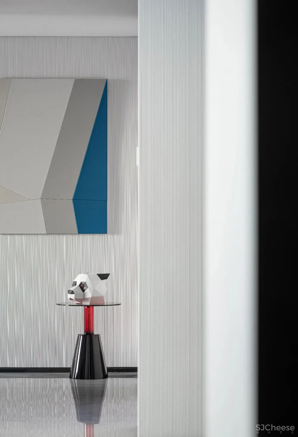 S.U.N x 旭辉,为不同维度的色彩寻找合适的位置