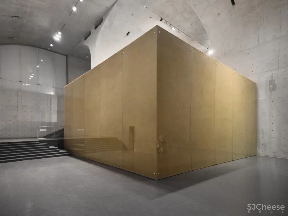 看不懂就对了!2020年末的上海,无数人为它疯狂排队打卡