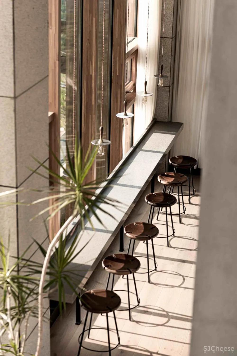 侘寂极简，融入自然的山顶咖啡馆丨慢珊瑚设计