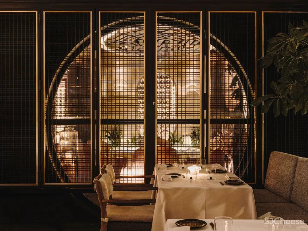 木炭烧烤的原始乐趣,西班牙