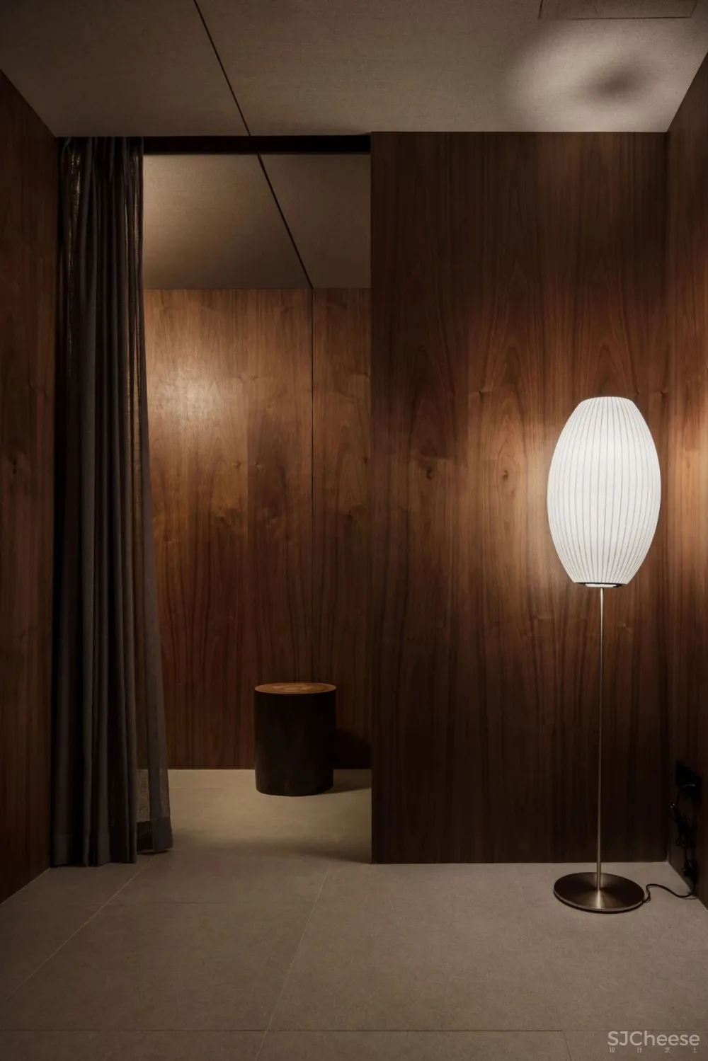 ‘Tanning in the City’ Salon in Seoul by Studio Fragment.