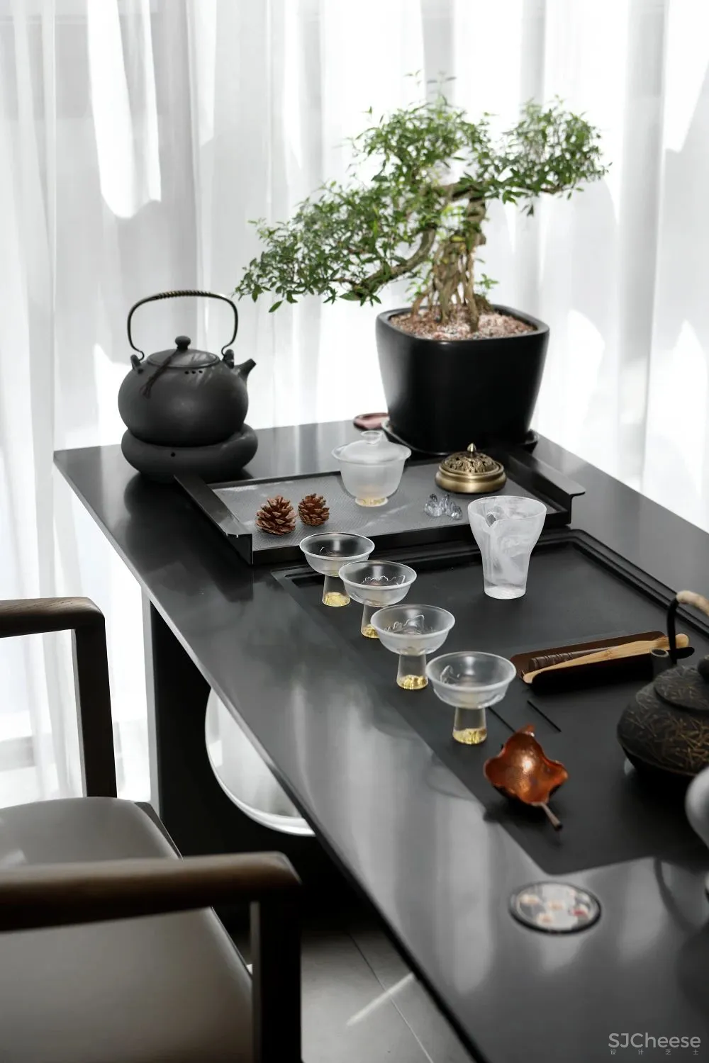 180m²写意新中式，方寸之间皆是儒雅与时尚！