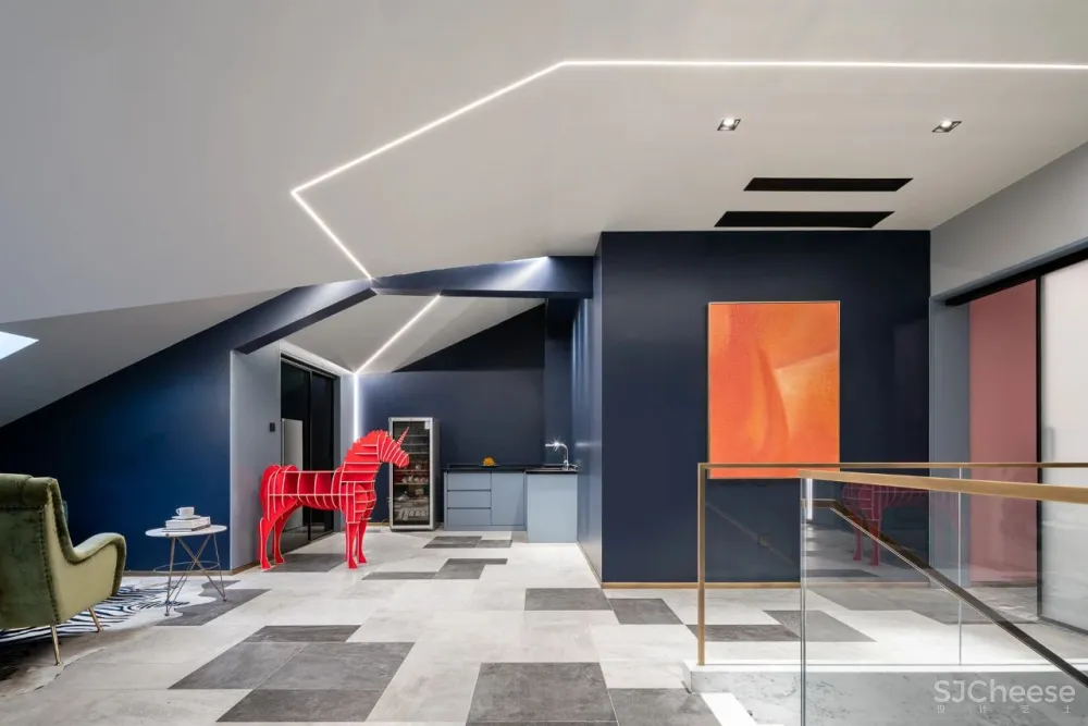 北京160㎡顶层复式带阁楼,装修花了300万,朋友看了都羡慕!