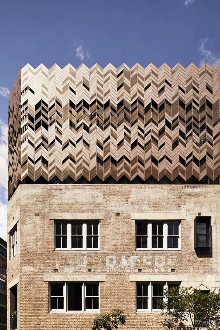 老仓库改酒店,粗糙的样子也很美