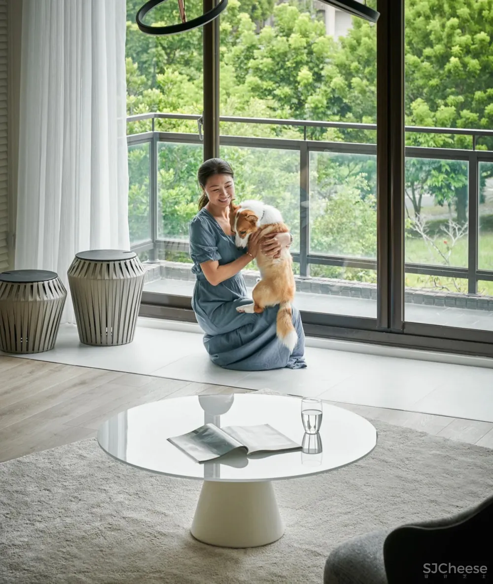 城市蜗居和郊区别墅你选哪个?网友:我要带泳池的!