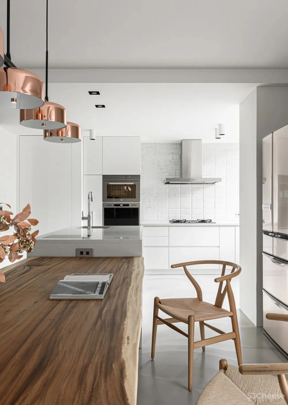 白色 原木色,一个简单又清爽的家!