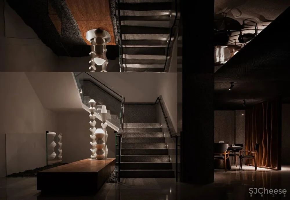 今古凤凰新作丨时间记忆,可容万物之所