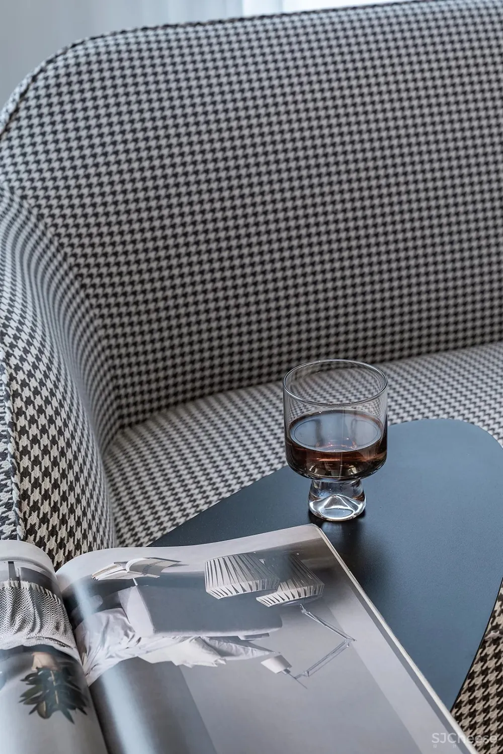 潘天云 600㎡ 奢华江景顶层复式,深邃于空,容纳万境!