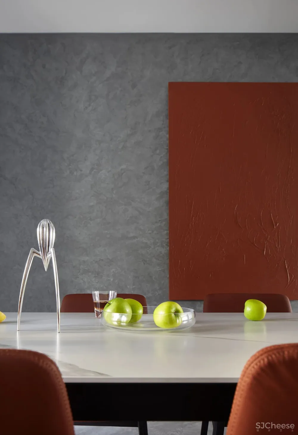 黑白灰 铁锈红，有温度的极简格调｜谦禾设计