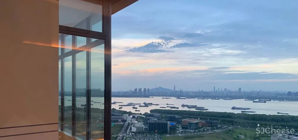 潘天云 600㎡ 奢华江景顶层复式,深邃于空,容纳万境!